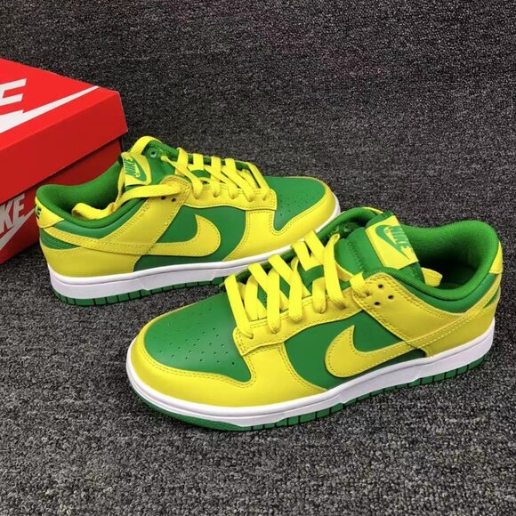 New Nike Dunk Brazilian Women's Sports Shoes - Picture 6 of 6